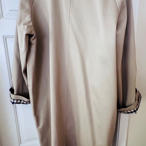 Sezane Classic Tan Trench Coat - Picture 5 of 5